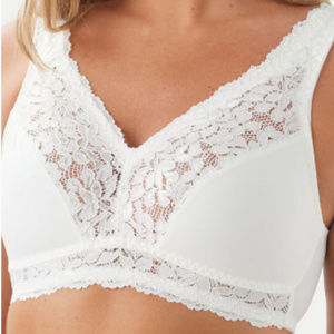 COPY - Breezies 2X Soft Support Wirefree Bra - Ivory